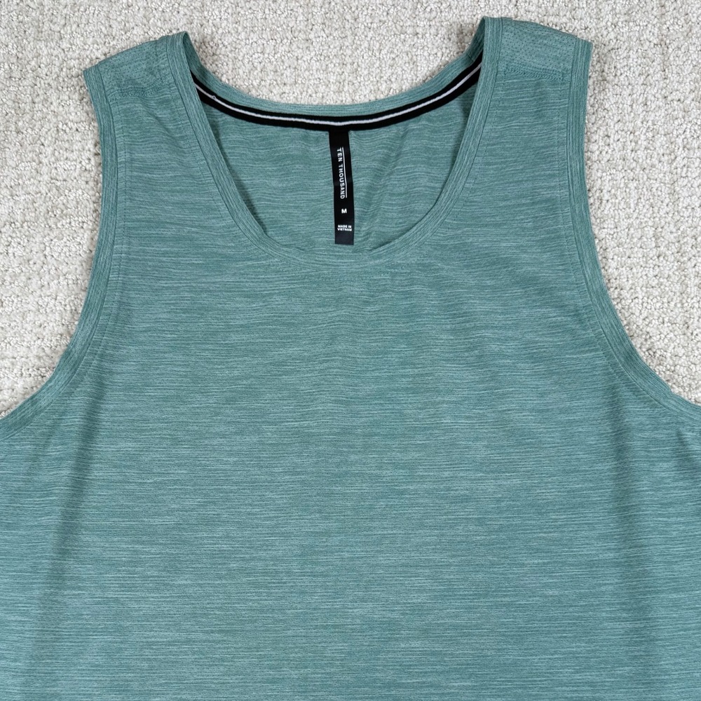 Ten Thousand Mens Medium Green The Versatile Tank Sleeveless Training Shirt